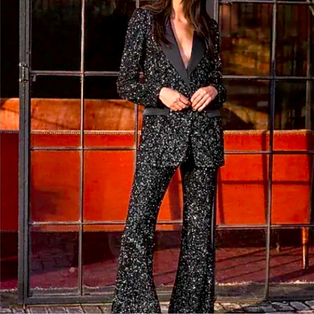 EXPRESS Sequin blazer NWT size XS